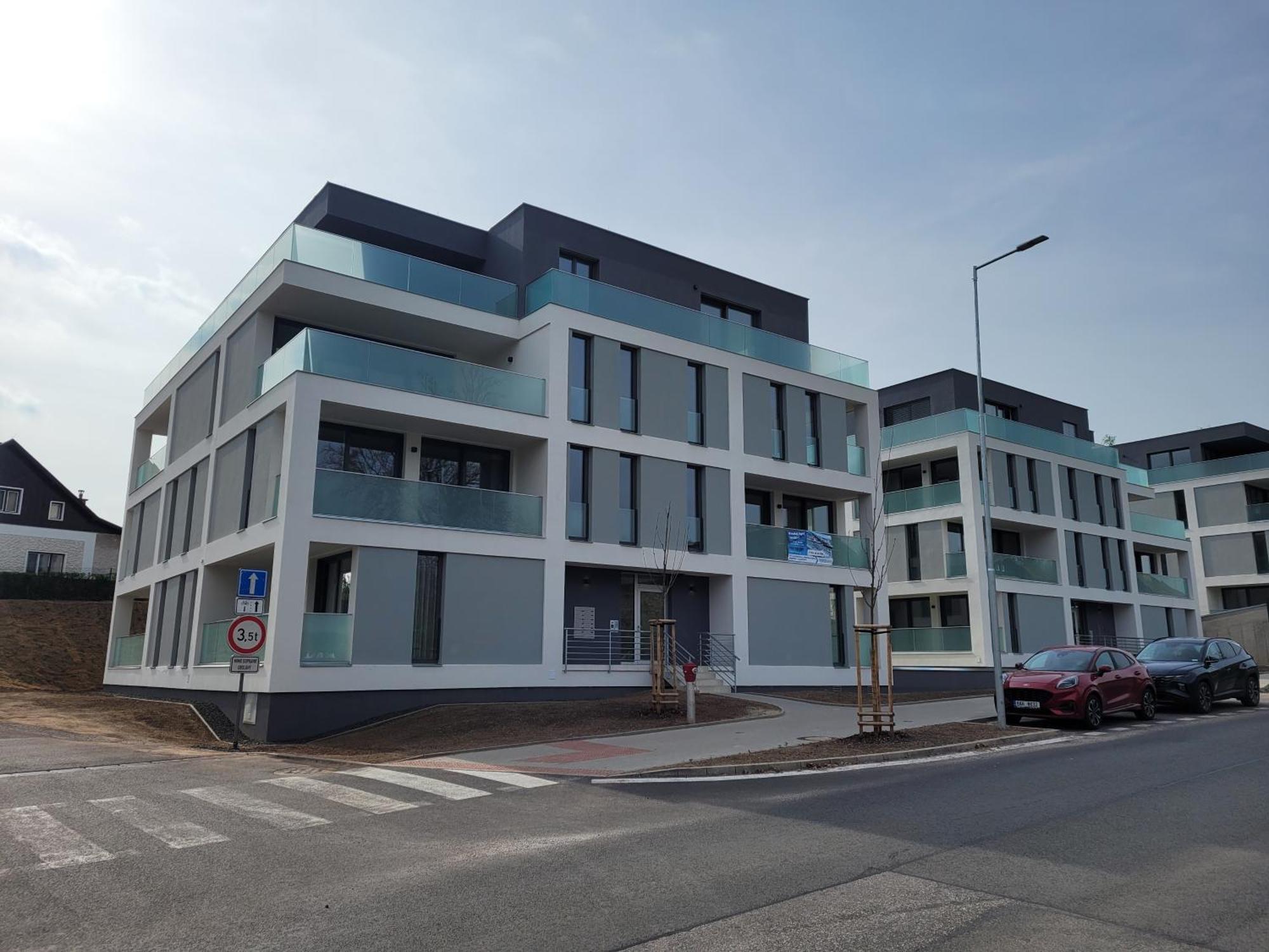 וורצ'לאבי Apartman Bohemika Deluxe מראה חיצוני תמונה